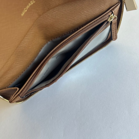 Michael Kors Tan Genuine Pebble Leather Zip Around Wallet - Picture 10 of 10